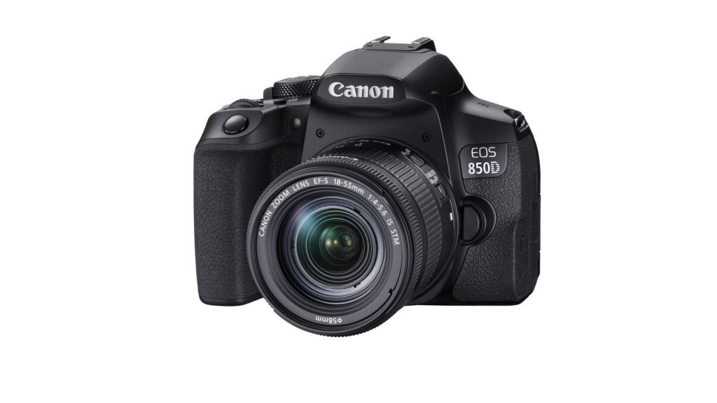 Die Canon EOS 850D bietet ein AF-System mit 45-Feldern sowie mit Augenerkennung (und Nachführung).