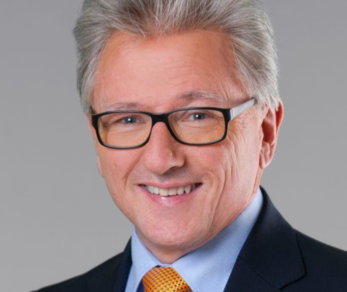 Gerhard Brischnik, langjähriger Geschäftsführer der Ringfoto Österreich, tritt am 1. Juli seinen Ruhestand an.