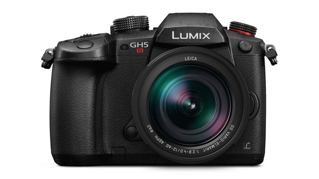 Ab 21. Juli sind Firmware-Update für viele Lumix-Kameras verfügbar, darunter auch für die hier abgebildete Lumix GH5S, die vor gut zwei Jahren auf den Markt kam.