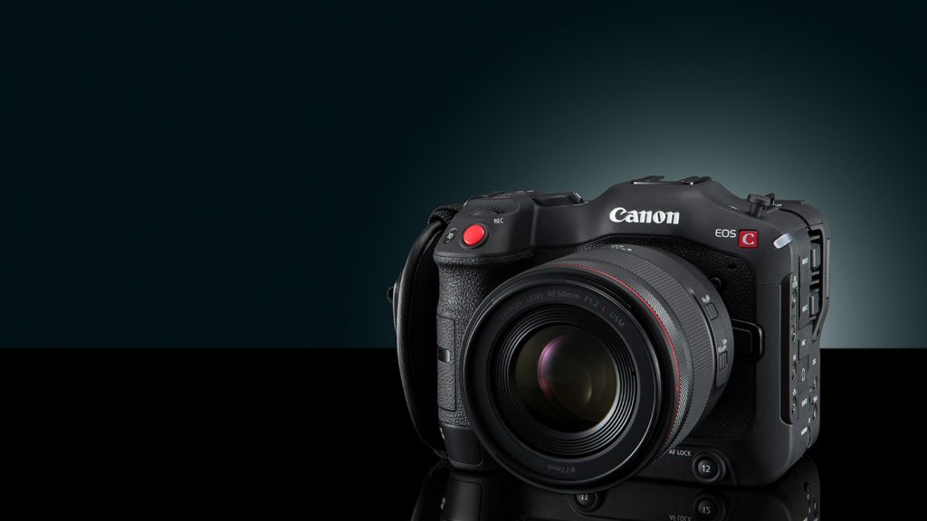 Die kompakte, vielseitige EOS C70 kombiniert die hohe Bildqualität der Canon Cinema EOS Baureihe mit der Mobilität und Flexibilität des EOS R Systems.