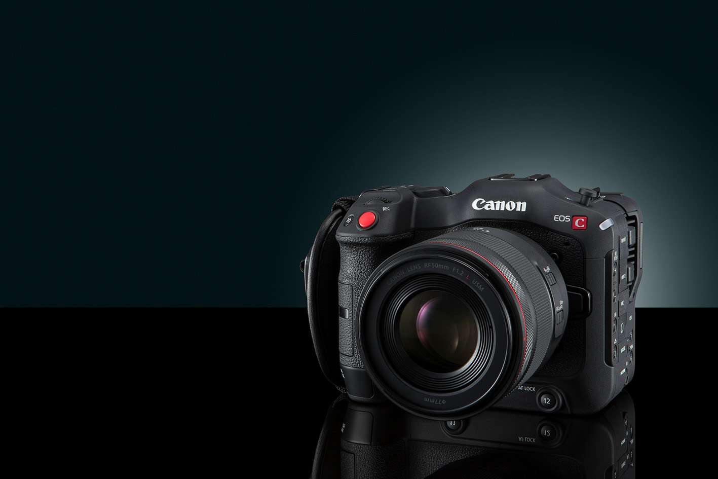 Die kompakte, vielseitige EOS C70 kombiniert die hohe Bildqualität der Canon Cinema EOS Baureihe mit der Mobilität und Flexibilität des EOS R Systems.