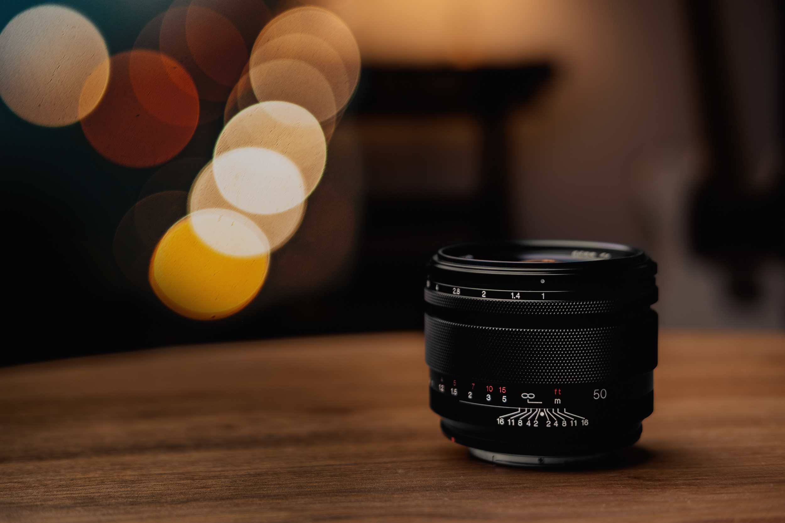 NOKTON 50mm f/1 Asphärisch erstmals für das Canon RF-Bajonett: lichtstarke Festbrennweite mit fantastischer Hintergrundunschärfe, exzellenter Bildqualität und auf Wunsch stufenloser Blendeneinstellung. (c) Voigtländer