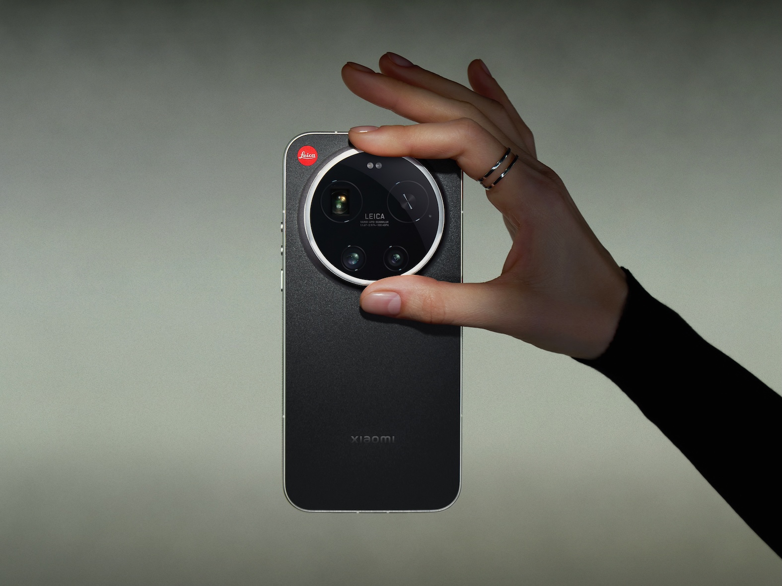 Ein Smartphone extra für Fotografen und Fotografinnen: Das Leica Leitzphone powered by Xiaomi. (c) Xiaomi