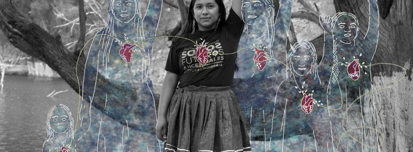 Mitzy Violeta Cortez ist Teil von „Indigenous Futures“, einem Netzwerk, das die Klimakrise aus der Perspektive indigener Völker thematisiert. Sie hat an den Klimakonferenzen COP26 und COP30 teilgenommen. In diesem Portrait wird sie zusammen mit ihren Vorfahren und zukünftigen Generationen als geeinte Verteidigung ihres Territoriums dargestellt. Das Foto ist Teil der Serie "Bilha, Stories of my Sisters". Foto: Citlali Fabián/Mexiko, Photographer of the Year und Gewinnerin der Professional-Competition-Kategorie Creative / Sony World Photography Awards 2026