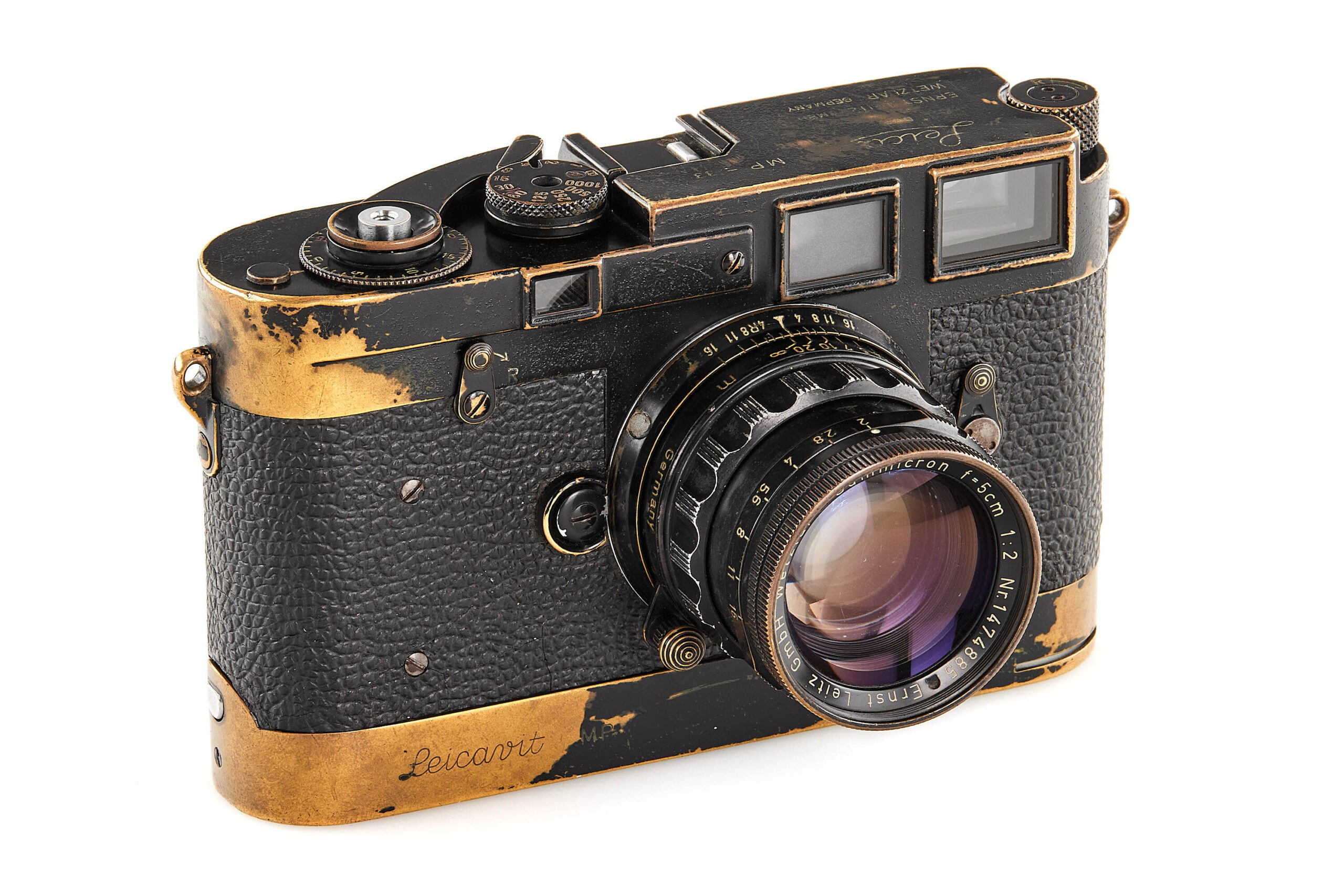 Die versteigerte Reportage-Kamera Leica MP-33 aus dem Produktionsjahr 1957 erzielte 600.000 Euro. (c) Leica Camera AG